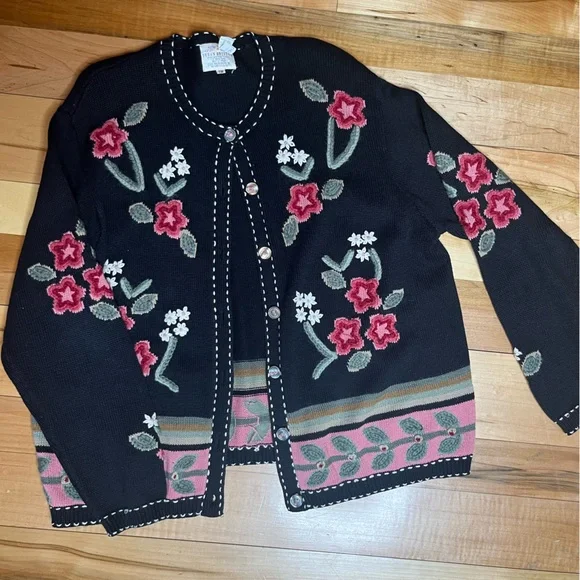 90s  Susan Bristol Black Sweater with Pink Floral Design - Picture 2 of 9